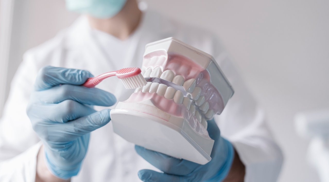 定期的に歯科健診や歯科医院に行くべき理由。歯科健診や歯科医院では何するの？ 前編